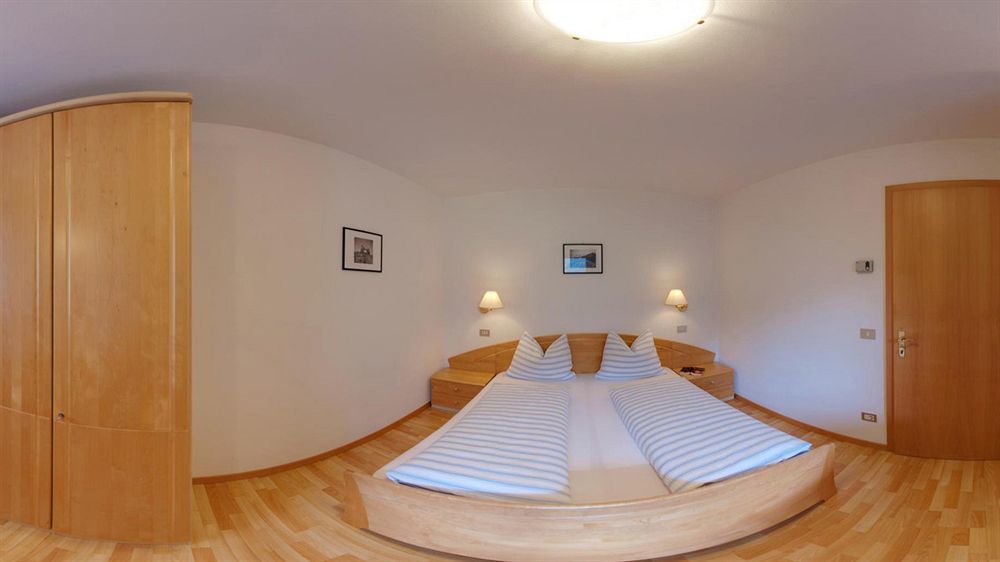 Residence Toeglhof Фунес Екстер'єр фото